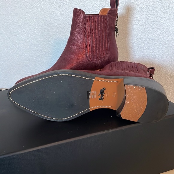 Coach Bowery Boots - Picture 7 of 9